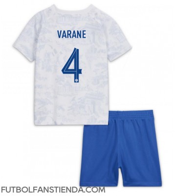 Francia Raphael Varane #4 Segunda Equipación Niños Mundial 2022 Manga Corta (+ Pantalones cortos)